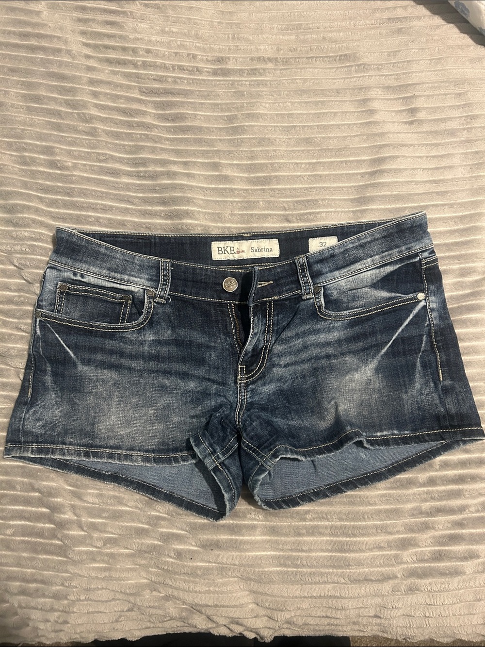 BKE Sabrina Women's Washed Blue Denim Cutoff Shorts
